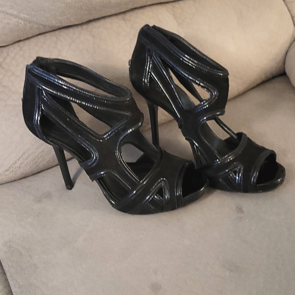 Tory Burch Suede and Leather Black Heels